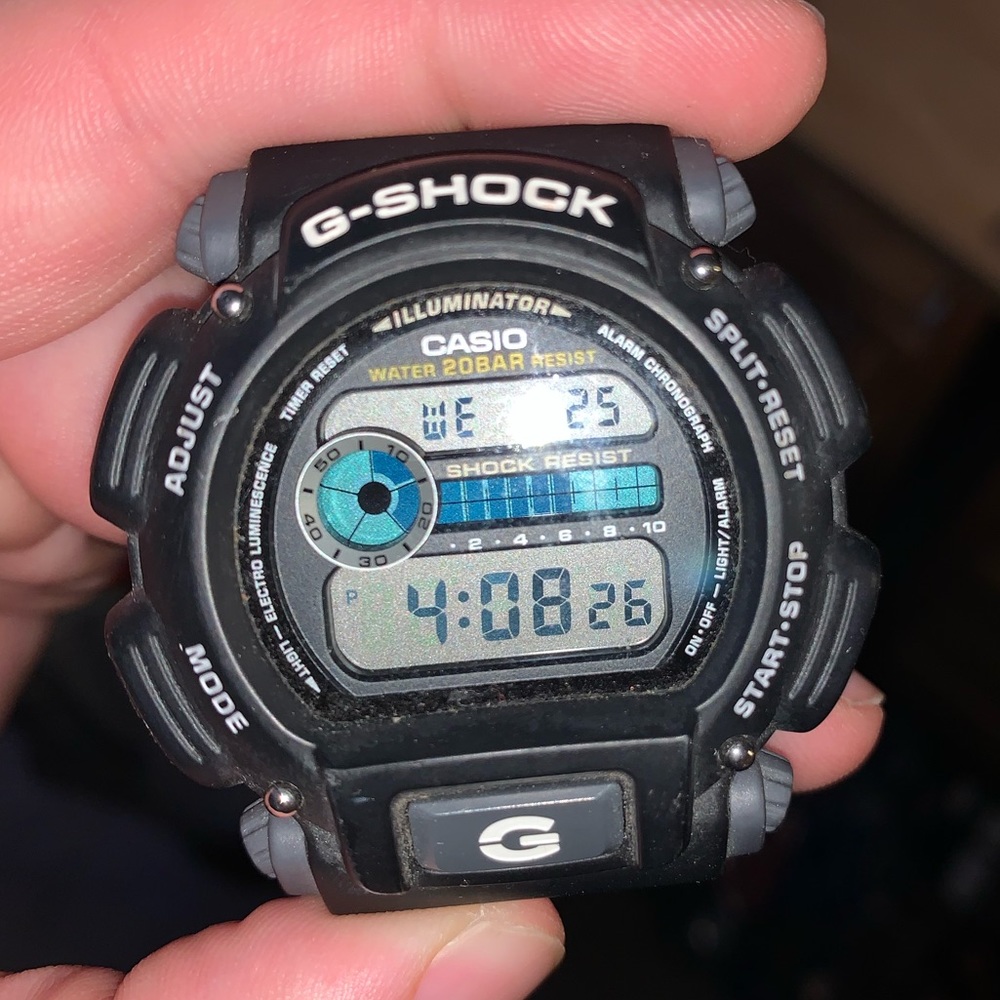 Casio WATER 20BAR RESIST wrist watch - Picture 2 of 4